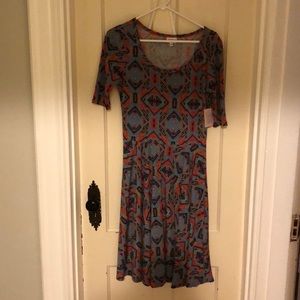 LulaRoe Nicole Size M